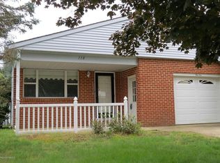 110 Troumaka St, Toms River, NJ 08757