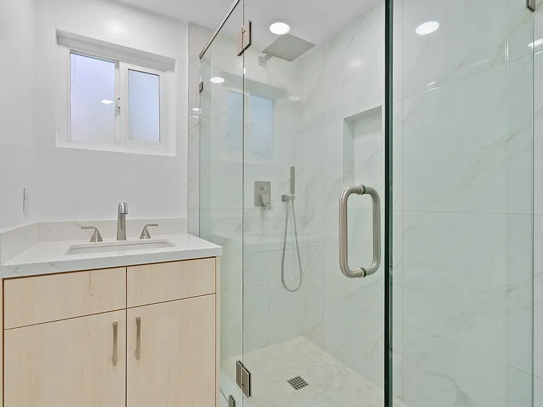 4159 Regal Oak Dr — Photo 29