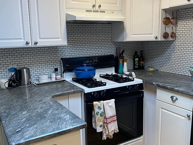 69 Elati St — Photo 22