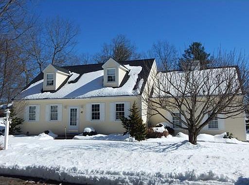 2nd image of 67 Beechwood Dr
