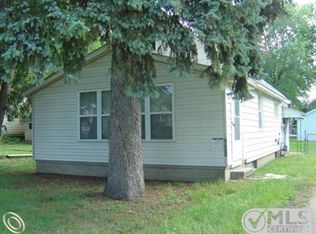 20432 Delaware Ave, Redford, MI 48240
