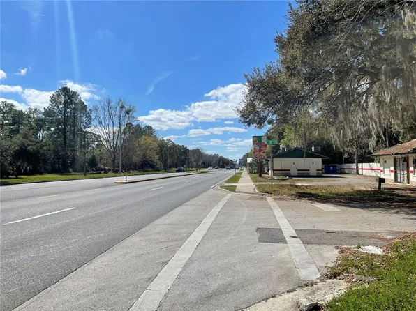 1827 NE 17th Way, Gainesville, FL 32609