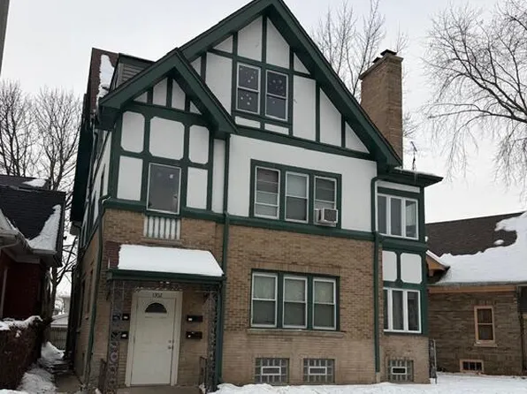 1302 Quincy AVENUE, Racine, WI 53405