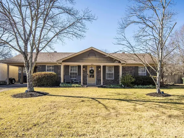 895 Barbara Lynn Dr, Collierville, TN 38017