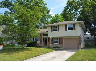 30 Longwood Dr, Stratford, NJ 08084