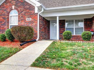 8319 Delta Cir, Louisville, KY 40228