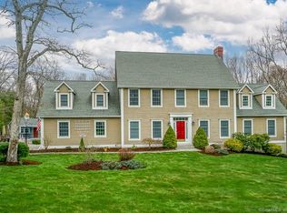 3 Cortland Dr, Tolland, CT 06084