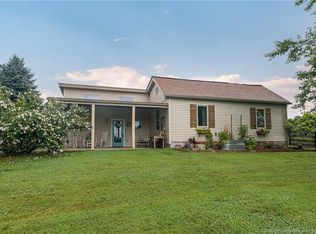 6768 Gunn Rd, Lanesville, IN 47136