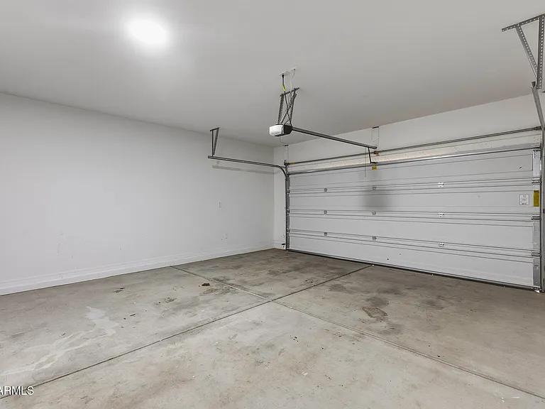 7422 S 28th Pl — Photo 41