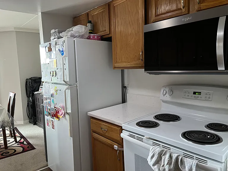 1 Renaissance Pl — Photo 7