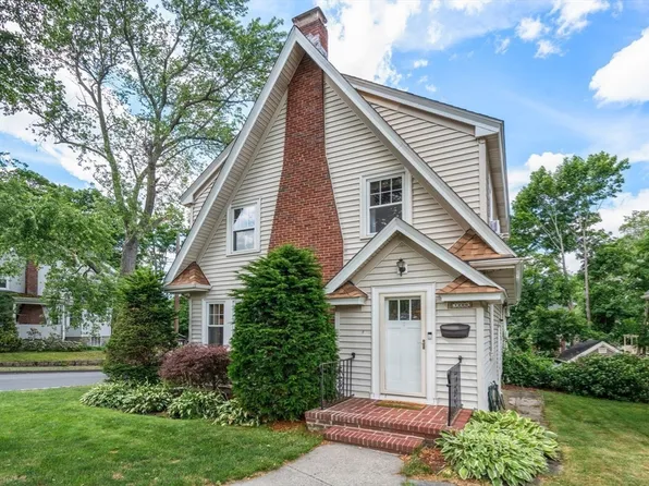 1200 Brook Rd, Milton, MA 02186
