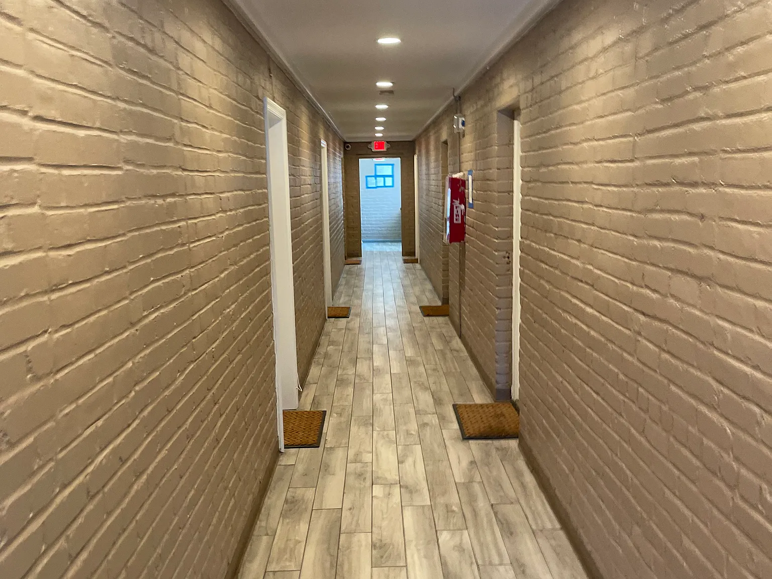 1 bed, 300 sqft, $1,775 — Photo 3