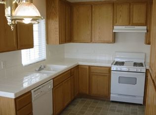 11539 Park Ln, Apple Valley, CA 92308