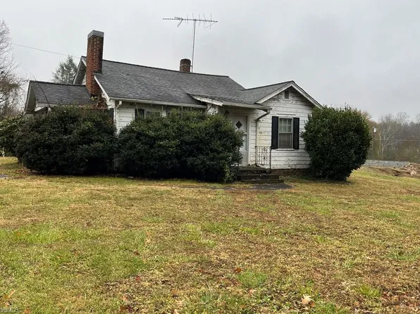 241 N Main St, Jonesville, NC 28642