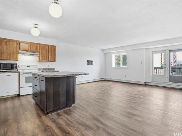 UNIT 401-405 5th AVENUE N, Saskatoon, SK S7K 6Z3