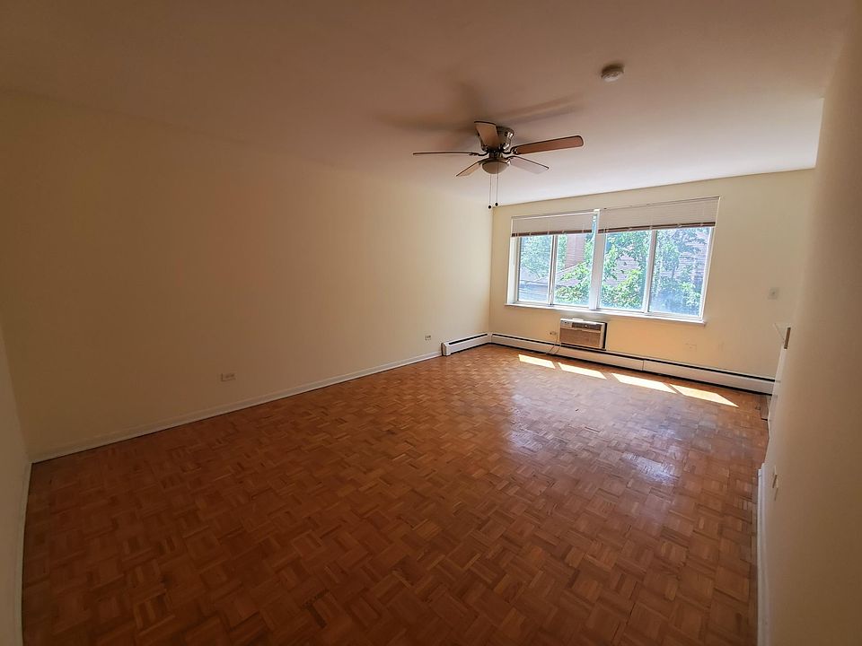 1st image of 539 W Stratford Pl APT 307
