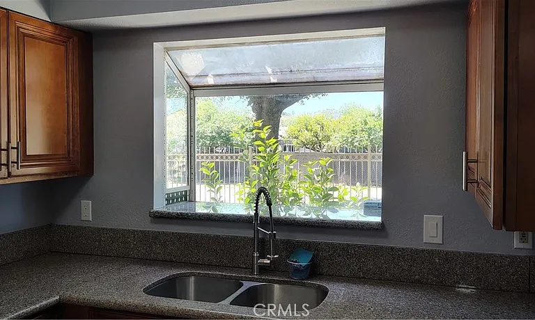 1425 S White Ave #B — Photo 7