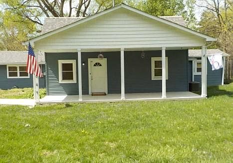 1st image of 1049 S Morgantown Rd