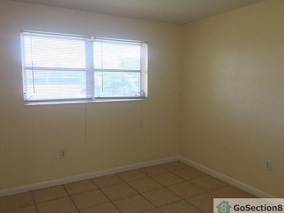 5th image of 2730 NW 14th St APT 15