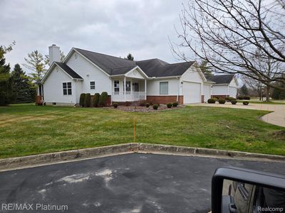 1140 Curzon St, Howell, MI, 48843