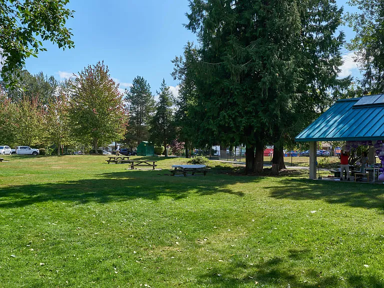 Green space at Martha Lake Park