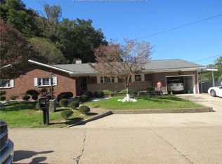 704 Glenridge Rd, Charleston, WV 25304