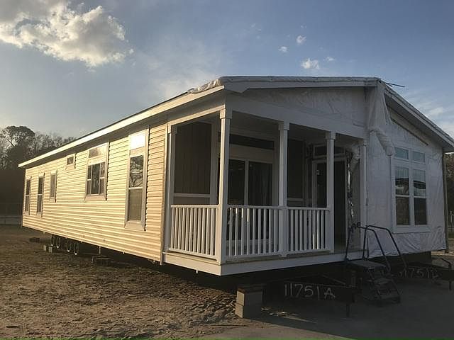 1st image of 31 Freedom Dr