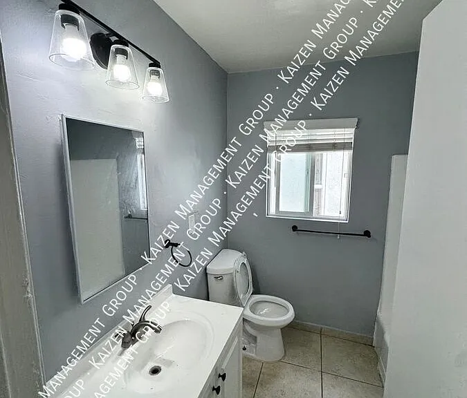 1980 Henderson Ave #3 — Photo 6