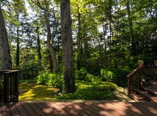 30 Highridge Rd, New Rochelle, NY 10804