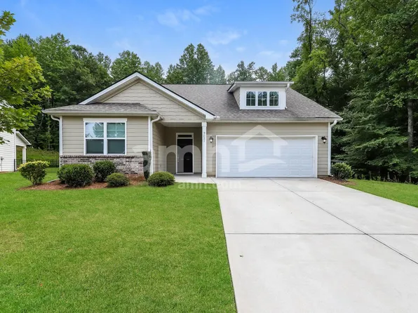 7051 Creeksong Dr, Douglasville, GA 30134