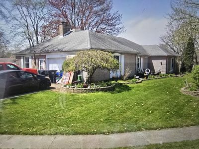403 Country Club Ln, Anderson, IN, 46011