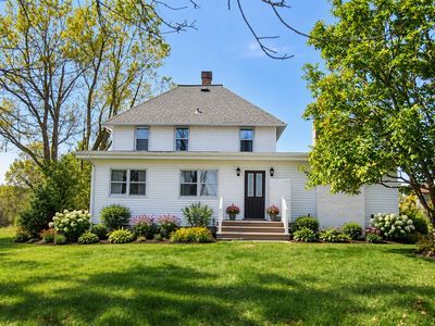 33950 Lost Hollow Rd, Hillpoint, WI, 53937