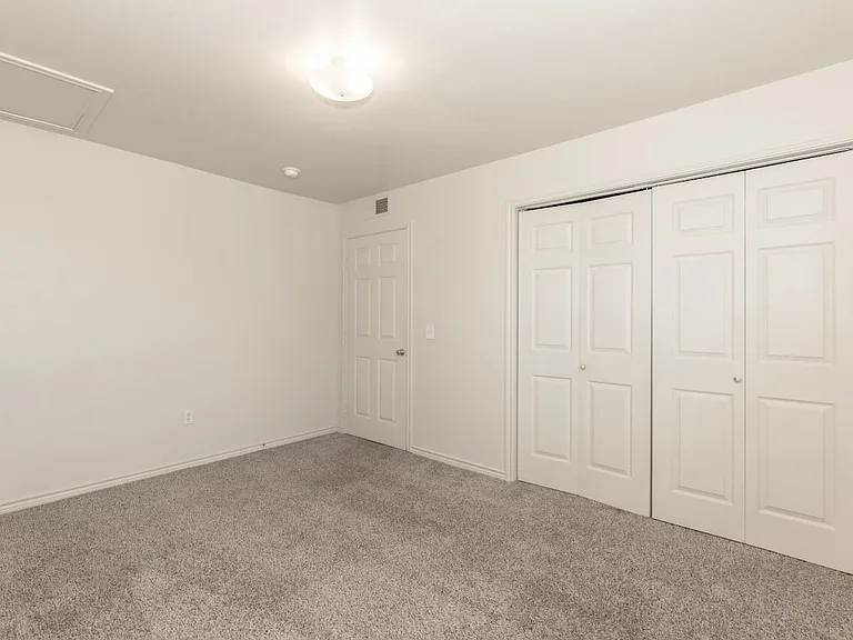 Amarillo Greentree Village — Photo 16