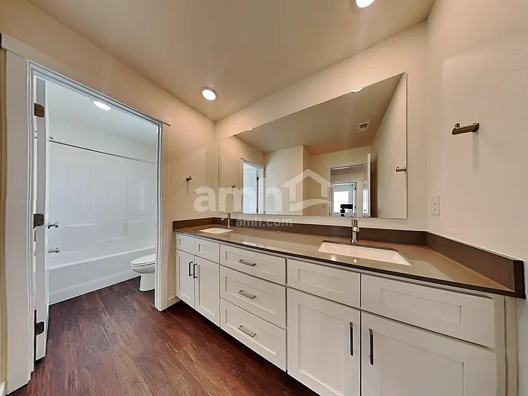 9412 W Shumard St — Photo 17
