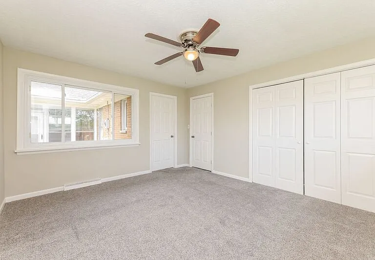 5260 Springfield Jamestown Rd — Photo 8