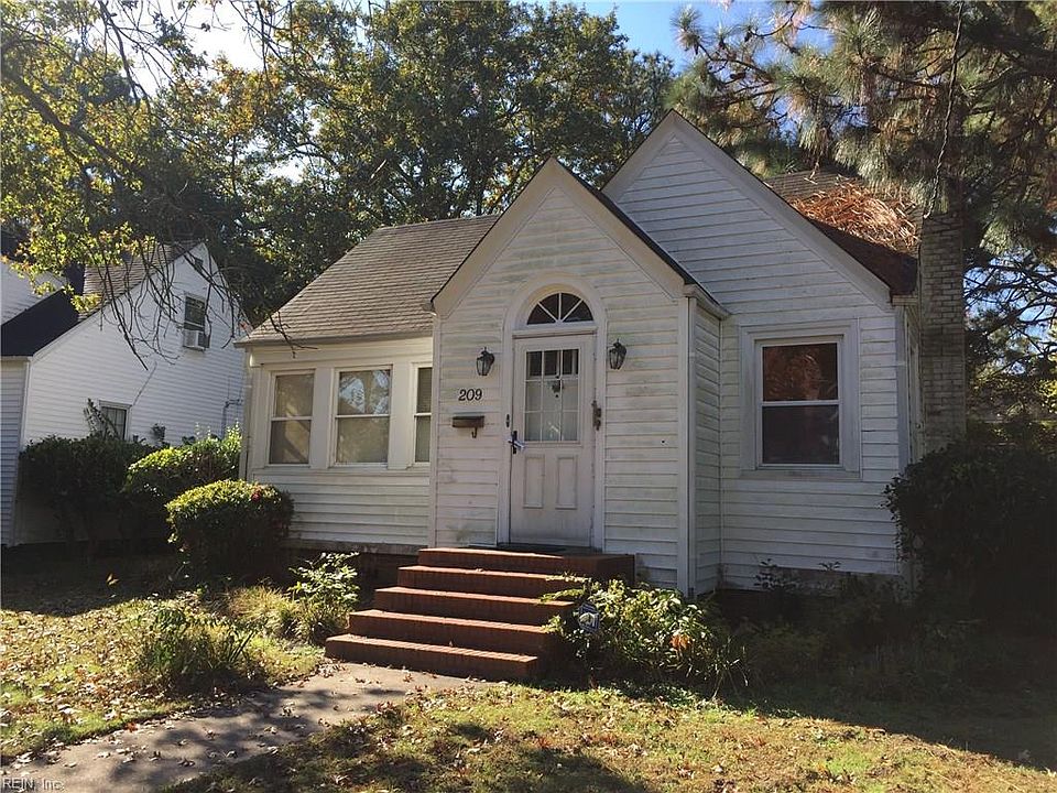 1st image of 209 Grayson St