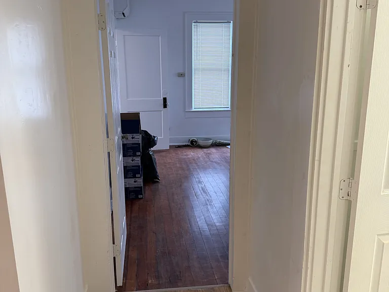 1120 W Mulberry St — Photo 6