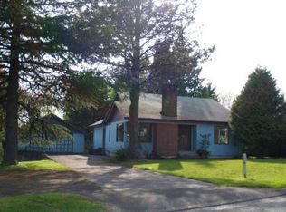 3311 Columbia Heights Rd, Longview, WA 98632