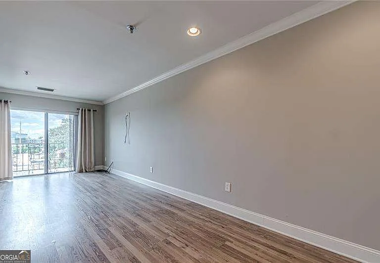 300 Johnson Ferry Rd NE #A610 — Photo 17