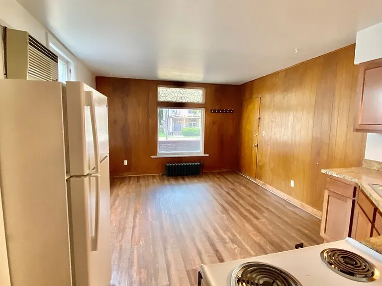 417 Washtenaw Rd — Photo 7