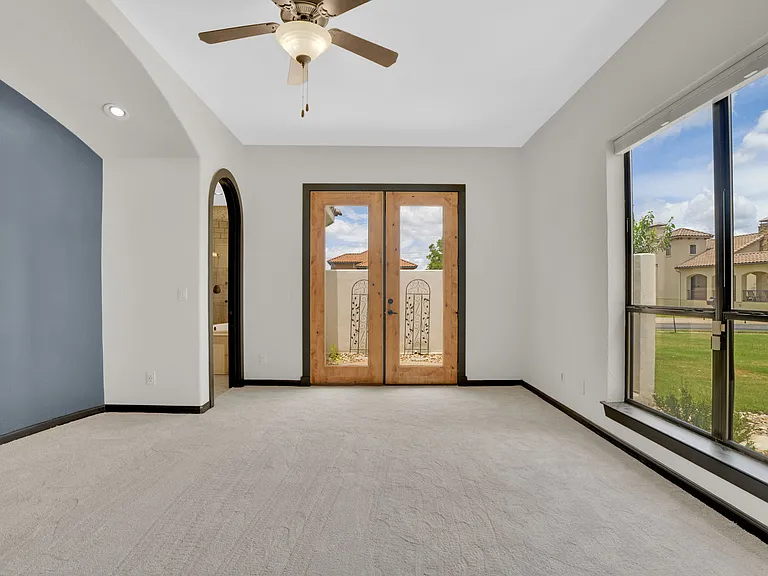 411 Cielo Cir — Photo 19