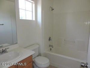 4th image of 5125 W Fulton St