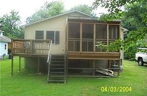 4th image of 9383 Orange St