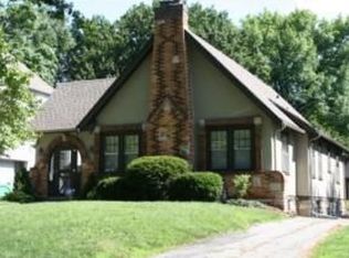 215 E 72nd Ter, Kansas City, MO 64114