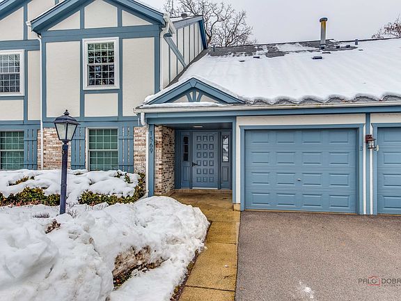 3rd image of 1569 Sandhurst Ct APT C