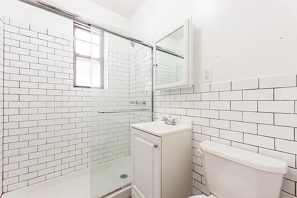 Rented by Modern Spaces | media 7
