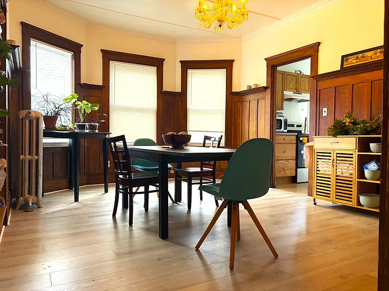 148 Washington St #2 — Photo 4