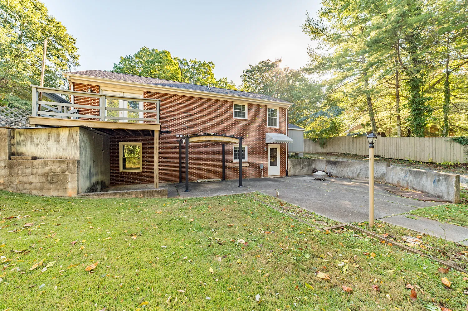 104 Boonsboro Drive - B — Photo 4