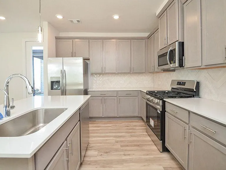 3249 Loam Ln — Photo 9