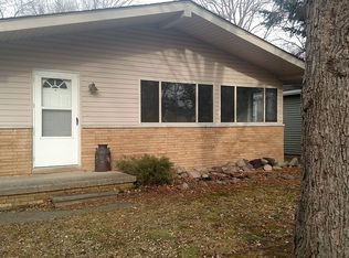 478 Maple St, Algonac, MI 48001